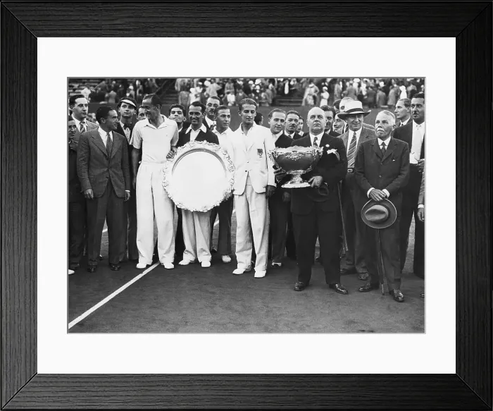 Framed Print : British Team Winning Davis Cup Framed Print : British Team Winning Davis Cup