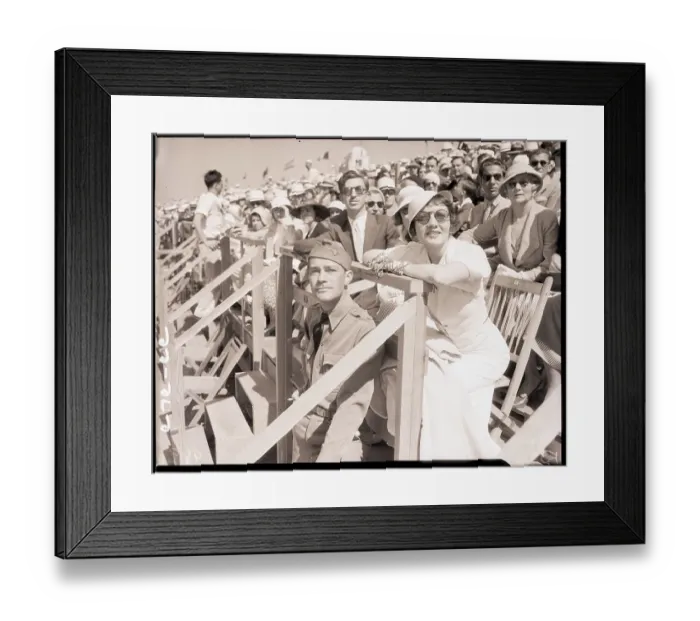 Framed Print : E.H. Robinson and Claudette Colbert Framed Print : E.H. Robinson and Claudette Colbert