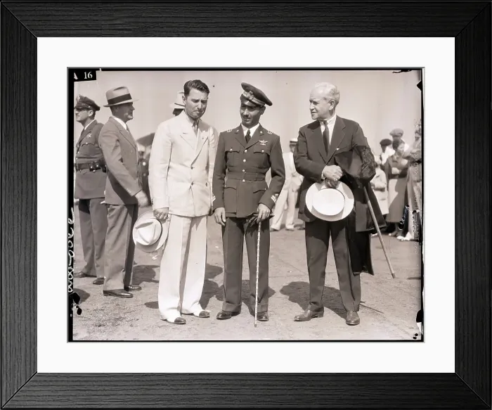 Framed Print : Cliff Henderson, Lieutenant Falcone and Charles Thompson Framed Print : Cliff Henderson, Lieutenant Falcone and Charles Thompson