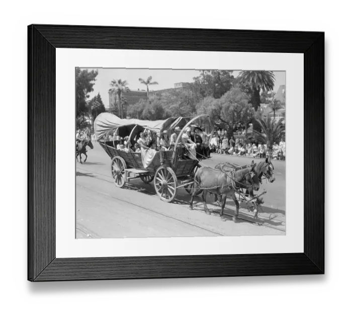 Framed Print : Covered Wagon Framed Print : Covered Wagon
