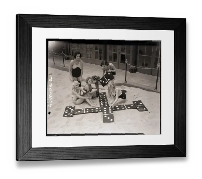 Framed Print : Group Playing Beach Dominoes