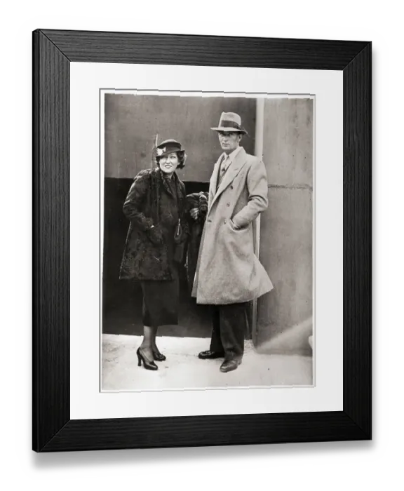 Framed Print : Gloria Swanson and Husband Michael Farmer Framed Print : Gloria Swanson and Husband Michael Farmer