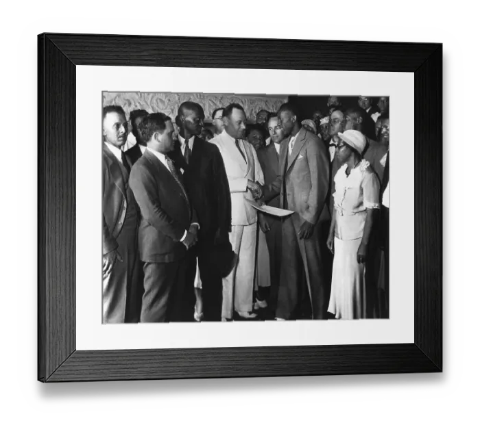 Framed Print : Jesse Owens Receiving Honor From Mayor Framed Print : Jesse Owens Receiving Honor From Mayor