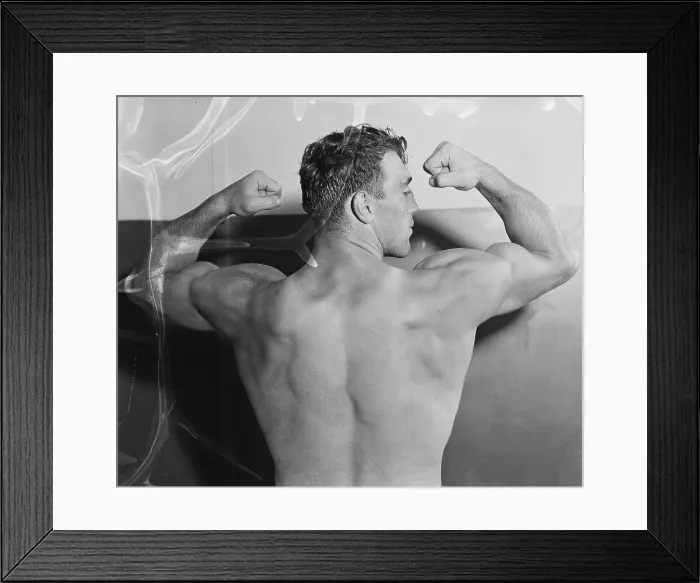 Framed Print : Boxer Primo Carnera Flexing Arms Framed Print : Boxer Primo Carnera Flexing Arms
