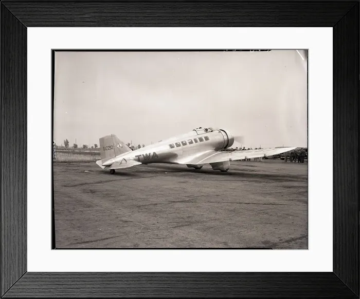 Framed Print : Transcontinental Passenger Plane Framed Print : Transcontinental Passenger Plane