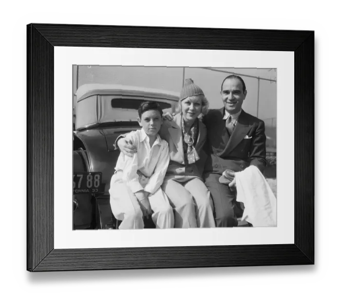 Framed Print : Glenda Farrell and Bob Riskin with Son Framed Print : Glenda Farrell and Bob Riskin with Son