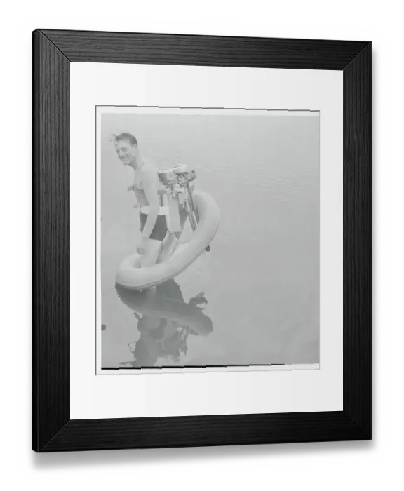 Framed Print : Warren Williams Wearing Aquatic Sport Equipment Framed Print : Warren Williams Wearing Aquatic Sport Equipment