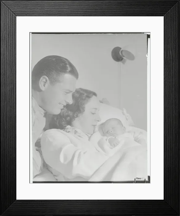 Framed Print : Richard Arlen and Wife with Infant Son Framed Print : Richard Arlen and Wife with Infant Son