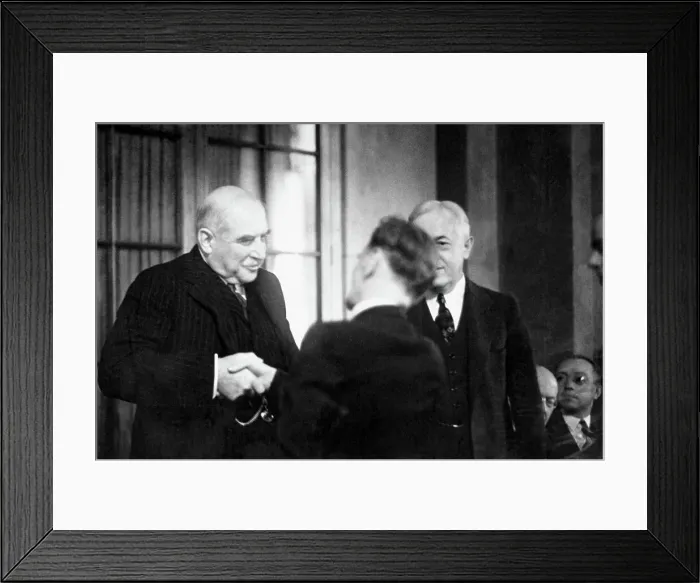 Framed Print : Senate Committee on Banking and Currency Inquires into Private Banking Framed Print : Senate Committee on Banking and Currency Inquires into Private Banking