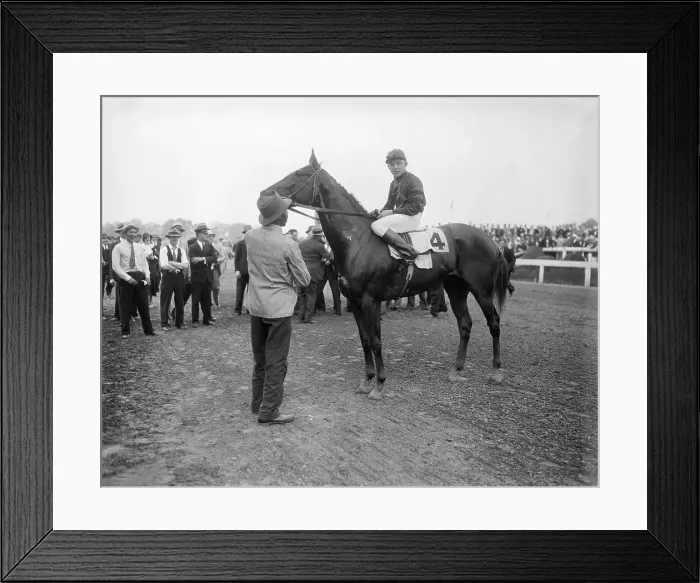 Framed Print : Charley Kurtsinger Sitting Atop Winning Horse Framed Print : Charley Kurtsinger Sitting Atop Winning Horse