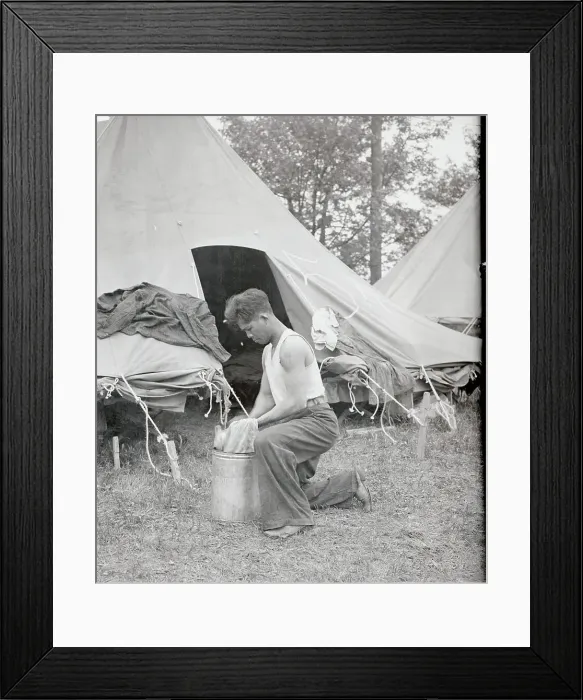 Framed Print : Bonuseer Washing Shirt Framed Print : Bonuseer Washing Shirt