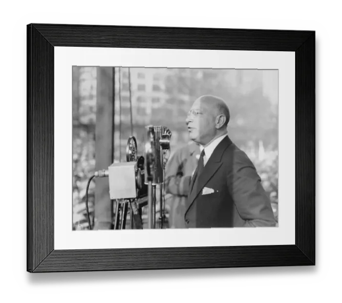 Framed Print : Bernard Deutsch Addressing Crowd During Protest Framed Print : Bernard Deutsch Addressing Crowd During Protest