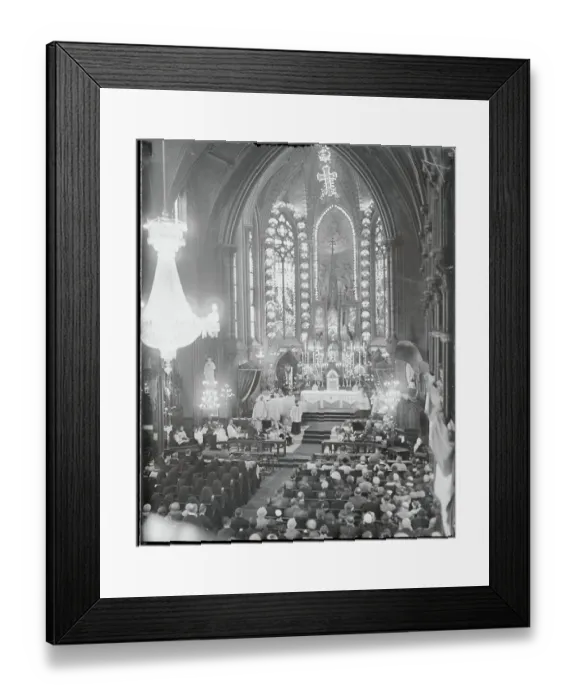 Framed Print : Interior of St. Nicholas Roman Catholic Church Framed Print : Interior of St. Nicholas Roman Catholic Church