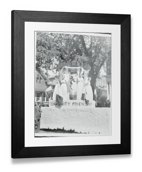 Framed Print : Float of Apple Blossom Parade Framed Print : Float of Apple Blossom Parade
