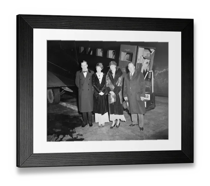 Framed Print : Amelia Earhart with Husband and Eleanor Roosevelt Framed Print : Amelia Earhart with Husband and Eleanor Roosevelt