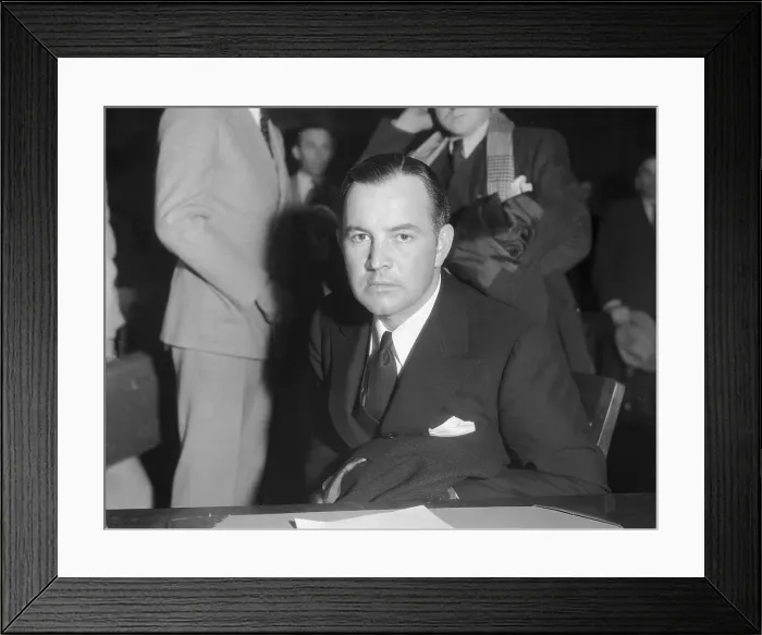 Framed Print : Sidney Blackmer Attending Court Hearing Framed Print : Sidney Blackmer Attending Court Hearing