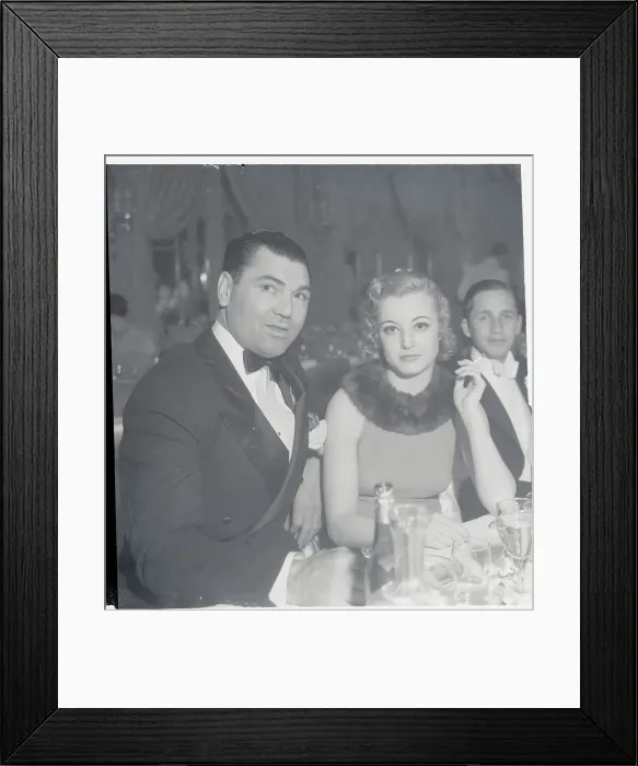 Framed Print : Jack Dempsey and June Gale Having Drinks Framed Print : Jack Dempsey and June Gale Having Drinks