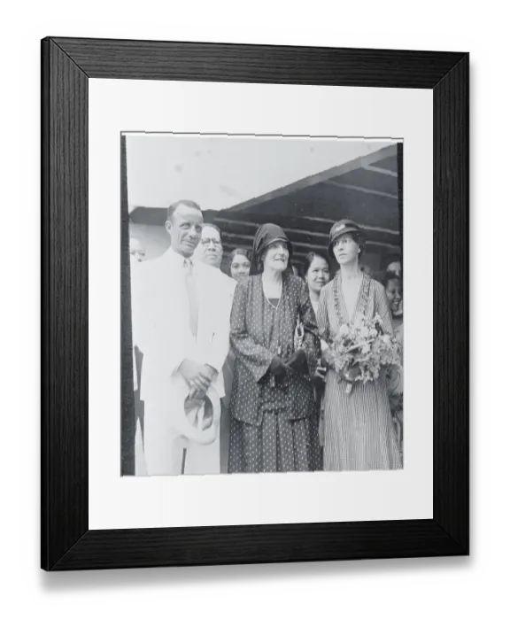 Framed Print : Mrs. Theodore Roosevelt and Friends Framed Print : Mrs. Theodore Roosevelt and Friends