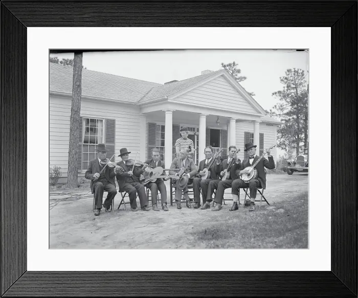 Framed Print : Franklin D. Roosevelt with Daughter and Musicians on Lawn Framed Print : Franklin D. Roosevelt with Daughter and Musicians on Lawn