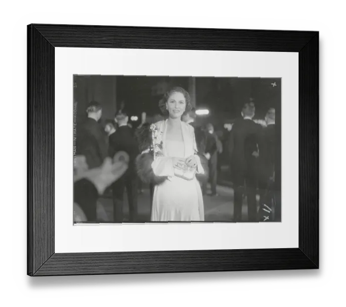 Framed Print : Portrait of Dorothy Burgess Framed Print : Portrait of Dorothy Burgess