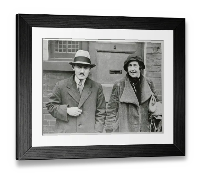 Framed Print : Agatha Christie and Max Mallowan Framed Print : Agatha Christie and Max Mallowan