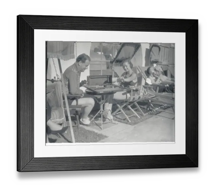 Framed Print : Man and Woman Playing Backgammon Framed Print : Man and Woman Playing Backgammon