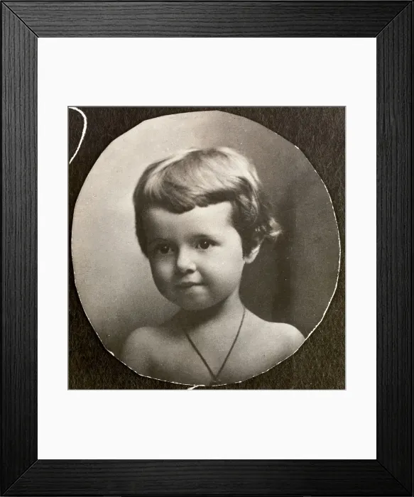 Framed Print : Janet Gaynor as a Young Girl Framed Print : Janet Gaynor as a Young Girl