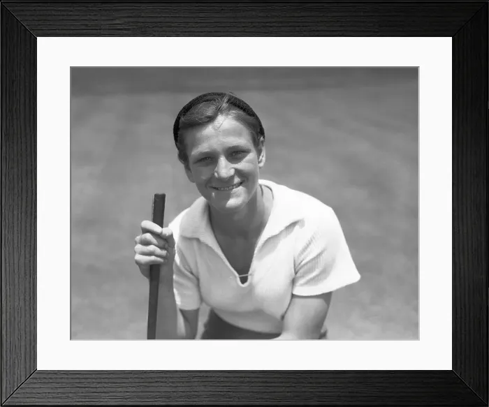 Framed Print : Babe Didrikson on Golf Course Framed Print : Babe Didrikson on Golf Course