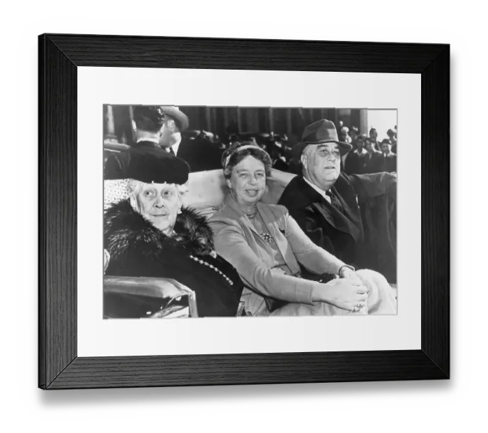 Framed Print : Sara, Eleanor, and Franklin Roosevelt