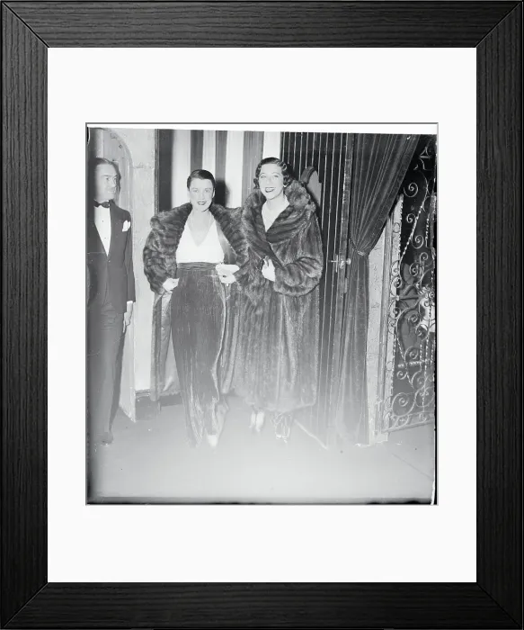 Framed Print : Beatrice Lillie and Fannie Brice Smiling Together Framed Print : Beatrice Lillie and Fannie Brice Smiling Together