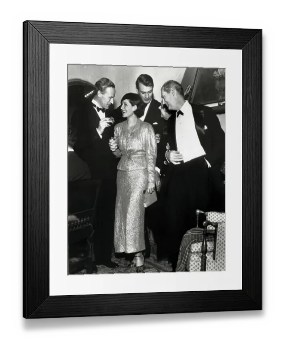 Framed Print : Leslie Howard, Norma Shearer, Gary Cooper and Lionel Barrymore Framed Print : Leslie Howard, Norma Shearer, Gary Cooper and Lionel Barrymore