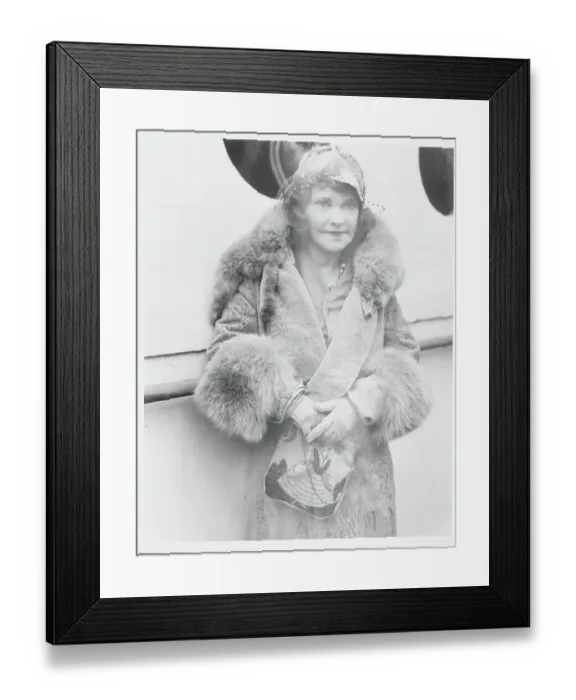 Framed Print : Portrait of Fanny Ward Framed Print : Portrait of Fanny Ward