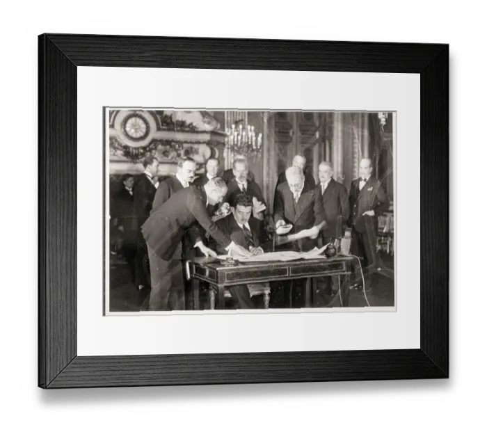 Framed Print : France and Russia Sign Non-Agression Pact Framed Print : France and Russia Sign Non-Agression Pact