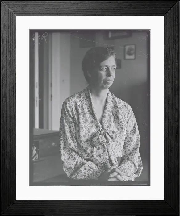 Framed Print : Portrait of Eleanor Roosevelt Framed Print : Portrait of Eleanor Roosevelt