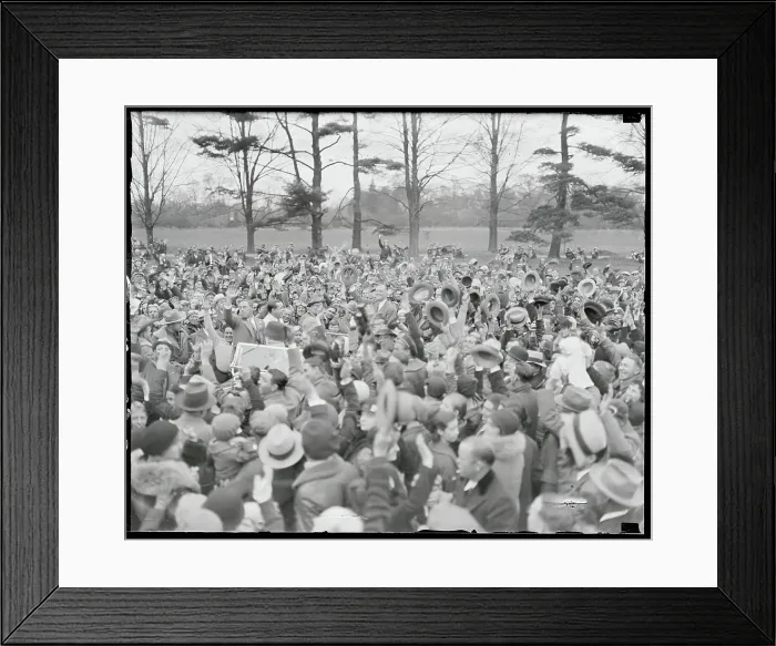 Framed Print : Franklin Roosevelt Waving Framed Print : Franklin Roosevelt Waving