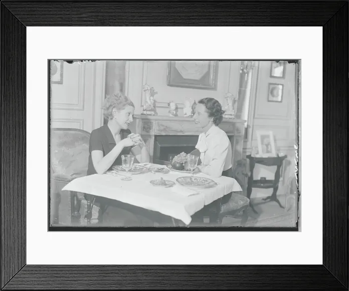 Framed Print : Lilyan Tashman and Tiffany Saportas Meeting for Lunch Framed Print : Lilyan Tashman and Tiffany Saportas Meeting for Lunch