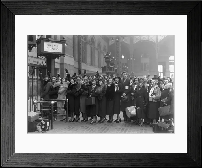 Framed Print : Music in the Air Cast Waving Framed Print : Music in the Air Cast Waving