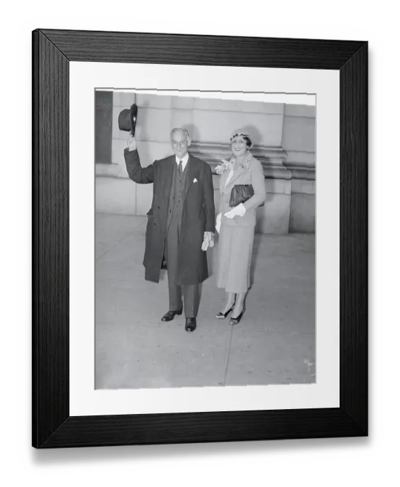 Framed Print : Lord and Lady Reading Framed Print : Lord and Lady Reading