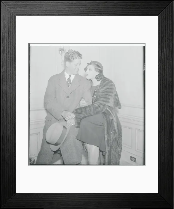 Framed Print : Rudy Vallee and Fay Webb Snuggling Together Framed Print : Rudy Vallee and Fay Webb Snuggling Together