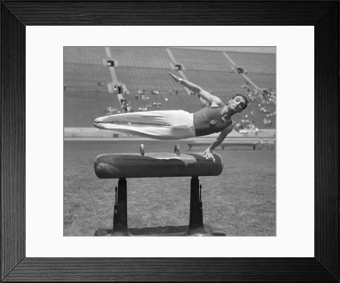 Framed Print : Istavan Pelle on Pommel Horse Framed Print : Istavan Pelle on Pommel Horse