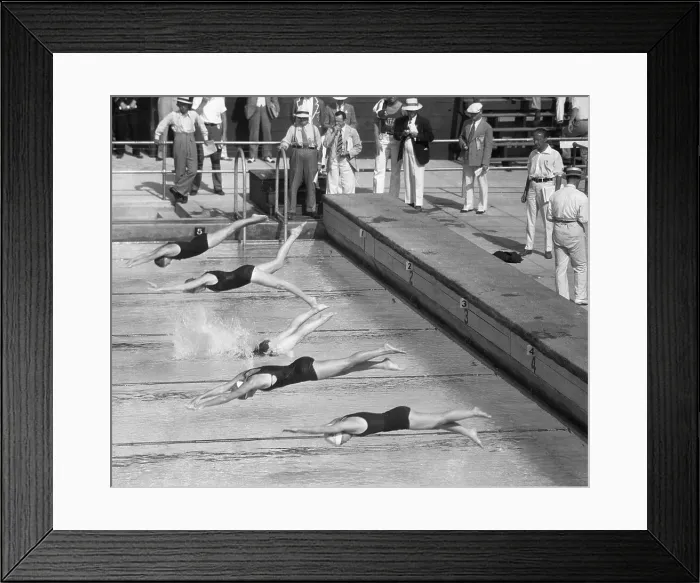 Framed Print : Start Of Women'S Olympic Swimn Event Framed Print : Start Of Women'S Olympic Swimn Event
