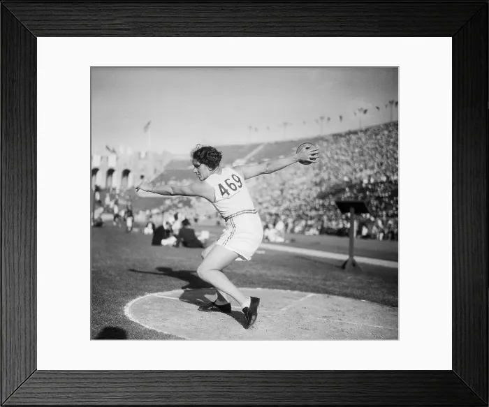 Framed Print : Lillian Copeland Throwing Discus Framed Print : Lillian Copeland Throwing Discus