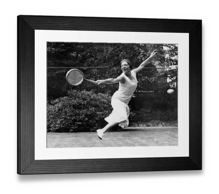 Framed Print : Suzanne Lenglen in Action on the Court Framed Print : Suzanne Lenglen in Action on the Court