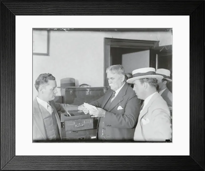 Framed Print : Lindbergh Trial Witness at Federal Office Framed Print : Lindbergh Trial Witness at Federal Office