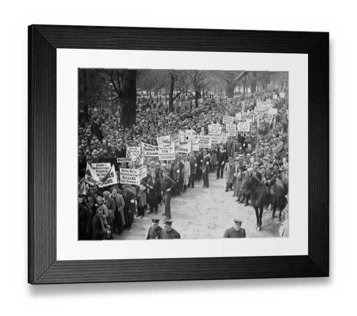 Framed Print : View of Hunger Marchers Protesting Framed Print : View of Hunger Marchers Protesting