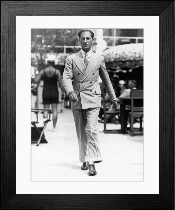 Framed Print : George Gershwin Strolls In Miami Beach Framed Print : George Gershwin Strolls In Miami Beach