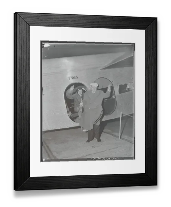 Framed Print : Fatty Arbuckle and Wife Waving Goodbye