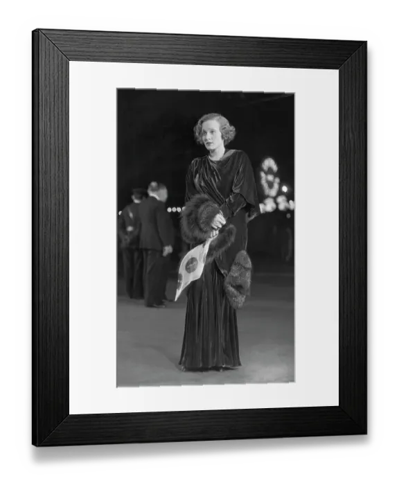 Framed Print : Marlene Dietrich