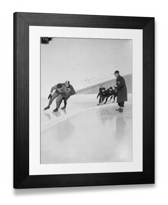 Framed Print : Speed Skaters Round a Corner Framed Print : Speed Skaters Round a Corner