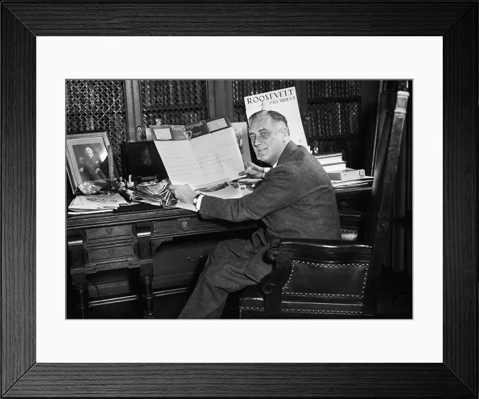 Framed Print : Gov. Franklin Roosevelt with Birthday Telegram
